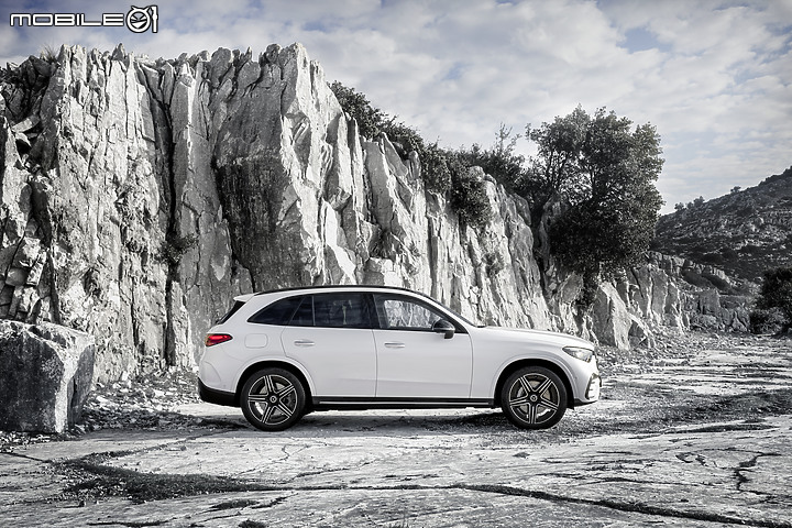 【重磅新車】大改款Mercedes-Benz GLC正式發表,科技、配備大幅升級,出色賣相可望再創銷售熱潮!