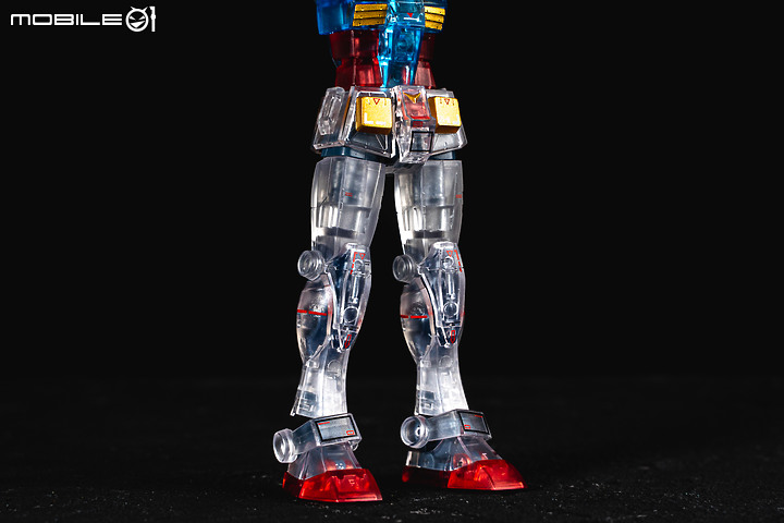 ROBOT魂 RX-78-2鋼彈ver. A.N.I.M.E.透明配色|展場限定的夢幻款式再現!