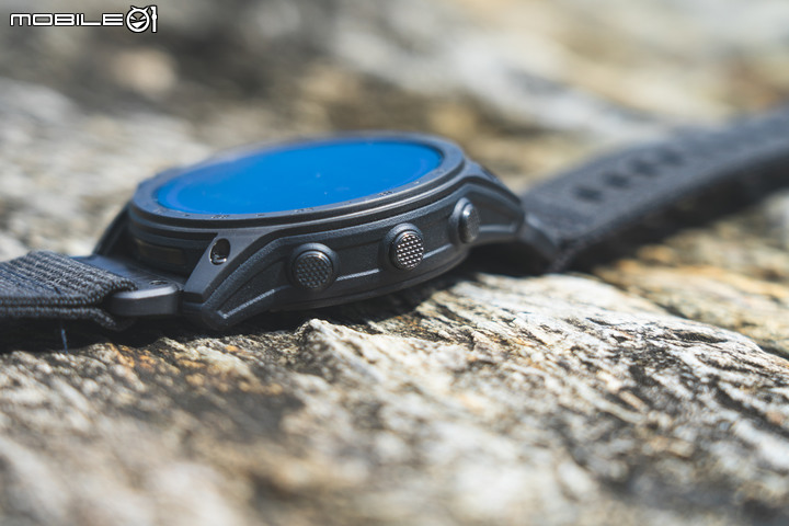 Garmin TACTIX 7 PRO 太陽能軍用戰術錶開箱分享｜旗艦戶外、唯我獨尊！