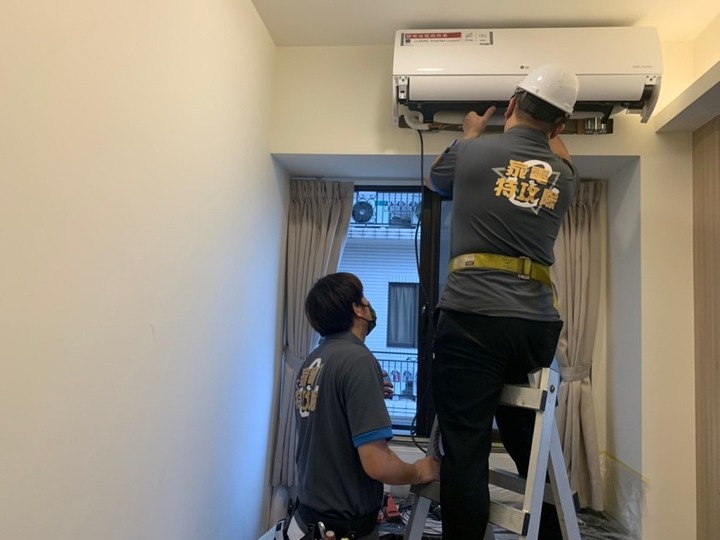 家樂福冷氣到府安裝服務分享