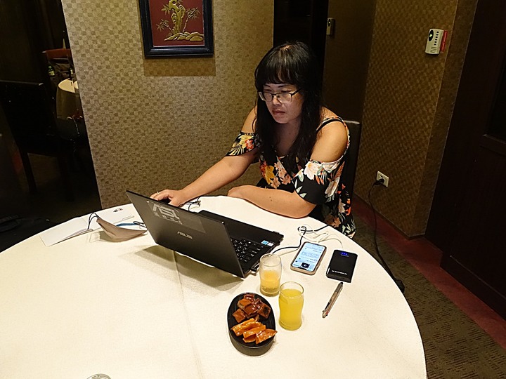 花蓮市 翰品酒店 — 充滿歡樂與童趣的親子飯店，泳池、宵夜、兒童專屬「歡樂森林」遊戲區，一應俱全