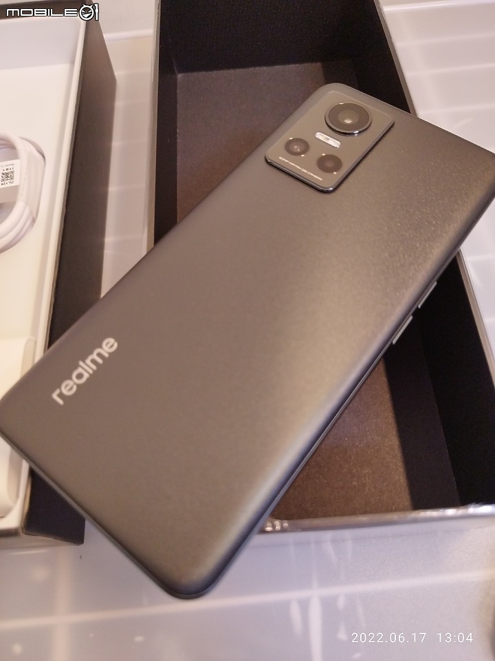Realme GT Neo3 狂飆黑 8G 256GB 圖多 新增台星、遠傳 4、5G網速測圖