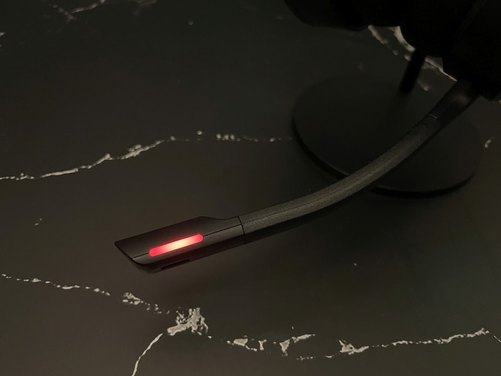 [開箱] 無線聲光 TT Argent 幻銀 H5 RGB 無線電競耳機