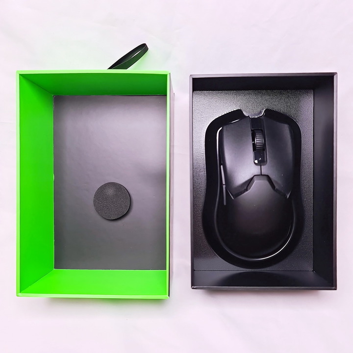 RAZER 雷蛇 VIPER V2 PRO 無線電競滑鼠 - 極輕量 58克、超高 30000 DPI