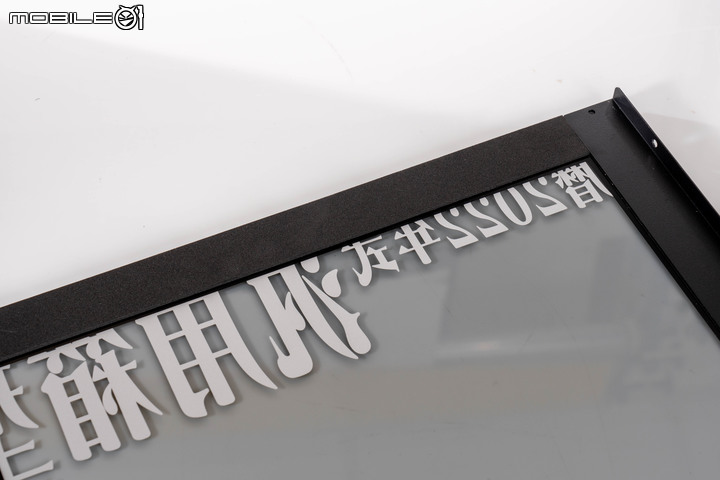 微星 EVANGELION e:Project 聯名 Evangelion Unit-01 主題電腦套組開箱 以踏實設定達成經典收藏願望