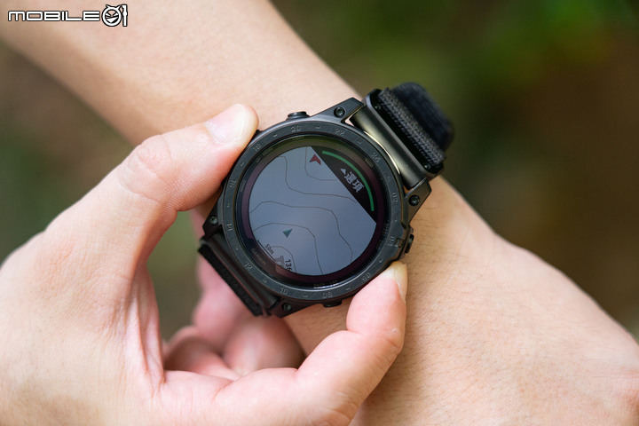 Garmin TACTIX 7 PRO 太陽能軍用戰術錶開箱分享|旗艦戶外、唯我獨尊!