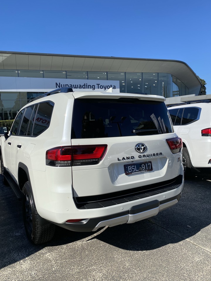 開箱2022 Toyota Landcruiser GR Sport (等了10個月終於交車了簡易紀錄)