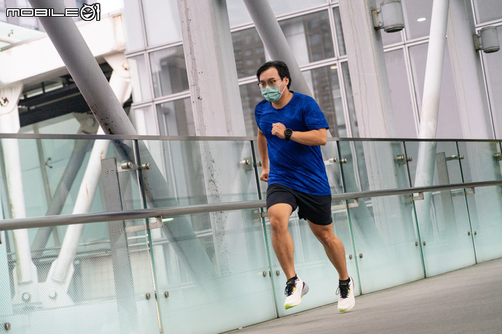 Garmin TACTIX 7 PRO 太陽能軍用戰術錶開箱分享|旗艦戶外、唯我獨尊!