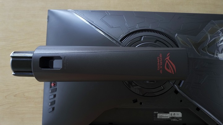 【開箱】學弟的新2K144Hz螢幕終於來了｜ROG Strix XG27AQ