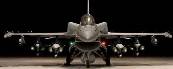 F16V到底強在哪裡，可以讓五毛嚇得狂發文