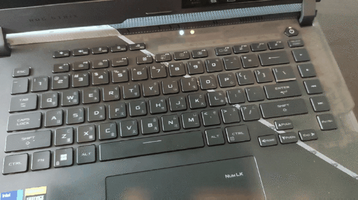 更小更快，ASUS ROG Strix SCAR 15 G533ZW 電競筆電開箱測試