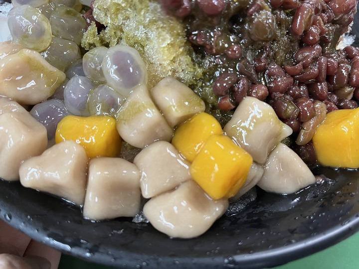 [食記] 活力站蒟蒻屋，台灣基隆仁愛，超大份量日式金時刨冰！