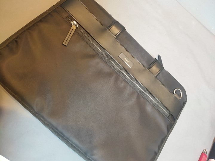 acer 12代 swift5購買心得分享(SF514-56T-71J2)