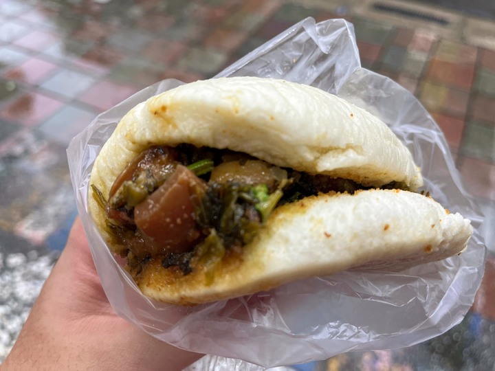 [食記] 無名刈包，台灣新北三重，肥嫩可口又充滿花生香的刈包