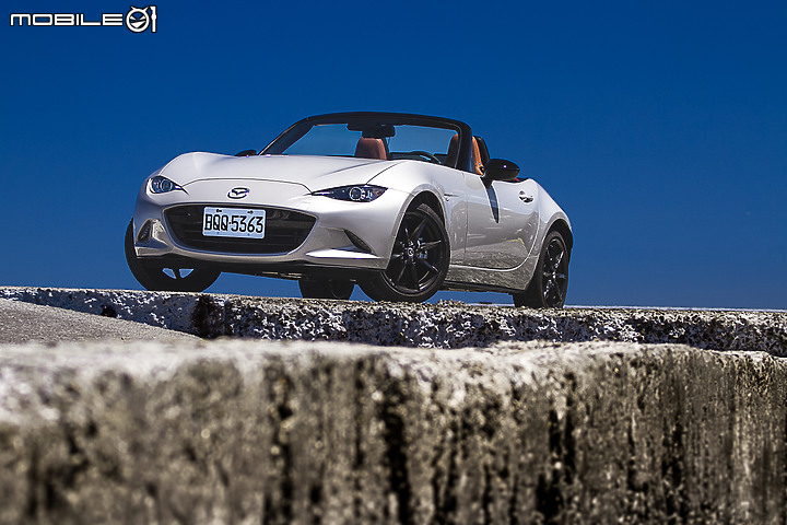 Mazda新年式MX-5 6MT試駕∣性能不狂卻尾韻悠揚