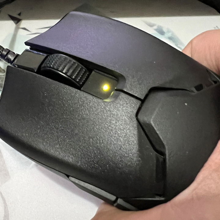 RAZER 雷蛇 VIPER V2 PRO 無線電競滑鼠 - 極輕量 58克、超高 30000 DPI