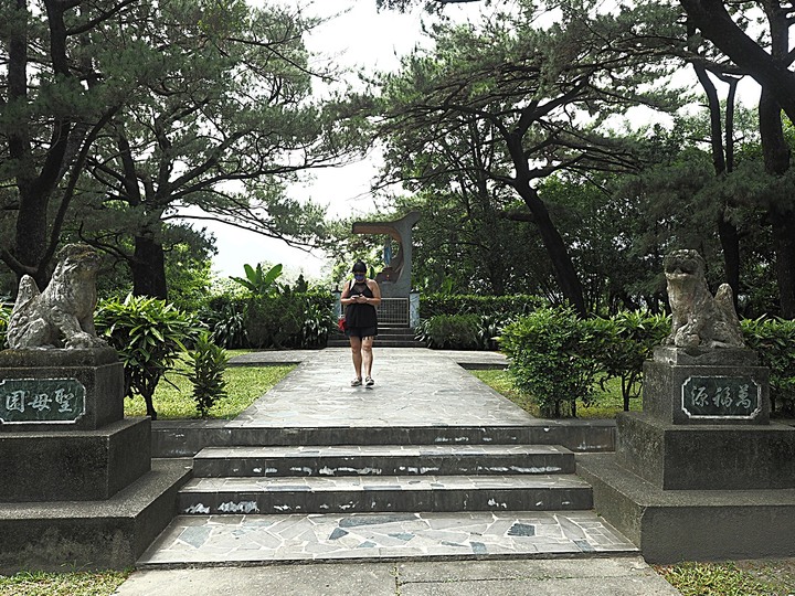 新城神社舊址|天主堂 + 新城照相館 — 相信有一種緣份是老建築的召喚與安排,得以一次同遊