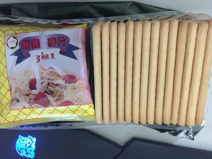 點我看大圖 國軍罐頭你們吃過多少呢?