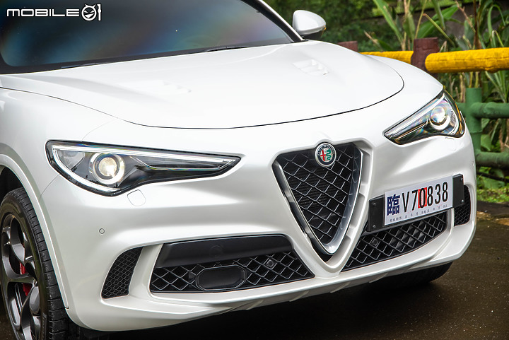 Alfa Romeo Stelvio Quadrifoglio試駕｜既純粹又強大的義式性能休旅！