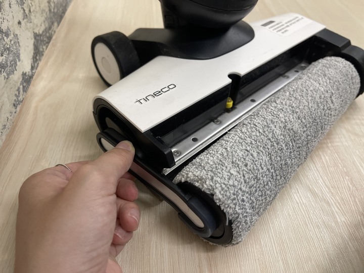 【開箱】 Tineco 添可智能無線吸水洗地機 FLOOR ONE S5