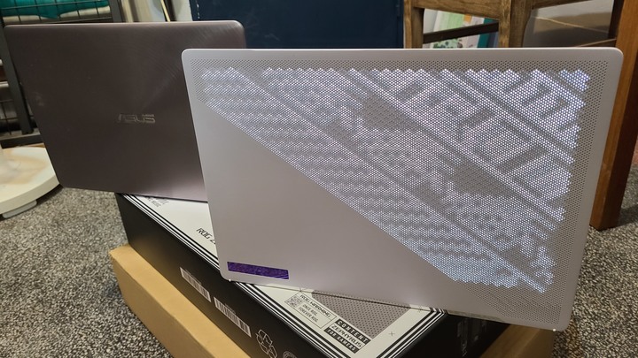 點我看大圖 (※更換網卡) ASUS G14 2022 月光白開箱 日規GA402RK-R76RX6800SWL