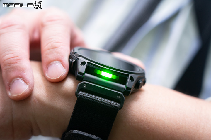 Garmin TACTIX 7 PRO 太陽能軍用戰術錶開箱分享|旗艦戶外、唯我獨尊!