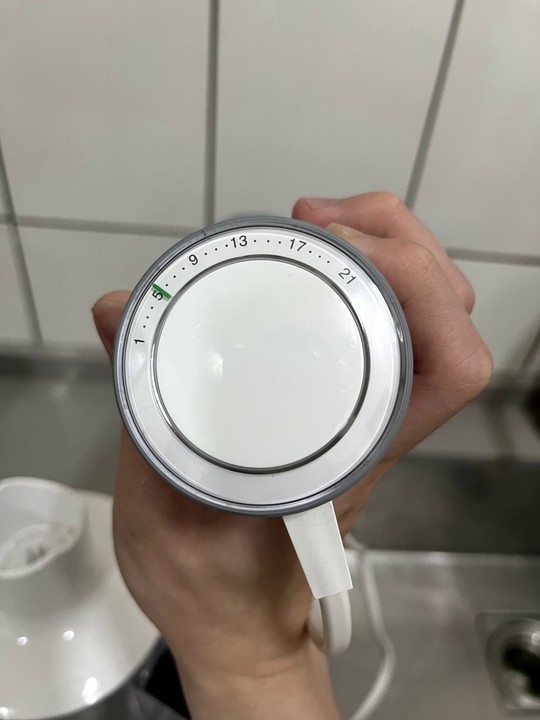[分享] 百靈家用攪拌器，製作水果冰沙初體驗
