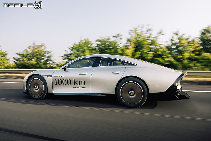 【海外新訊】Mercedes-Benz VISION EQXX 完成 1,202 公里之公路旅行,創下 12.04 km/kWh 耗能新紀錄!