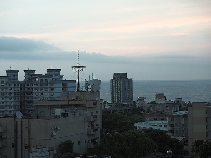 花蓮市 翰品酒店 — 充滿歡樂與童趣的親子飯店，泳池、宵夜、兒童專屬「歡樂森林」遊戲區，一應俱全