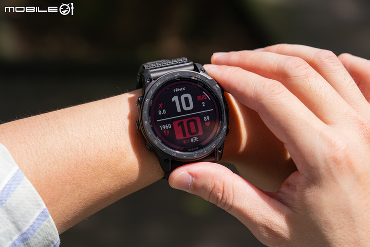 Garmin TACTIX 7 PRO 太陽能軍用戰術錶開箱分享｜旗艦戶外、唯我獨尊！