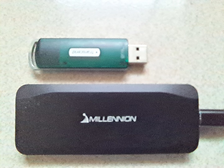 點我看大圖 MILLENNION M.2 NVME SSD USB外接盒簡單測試
