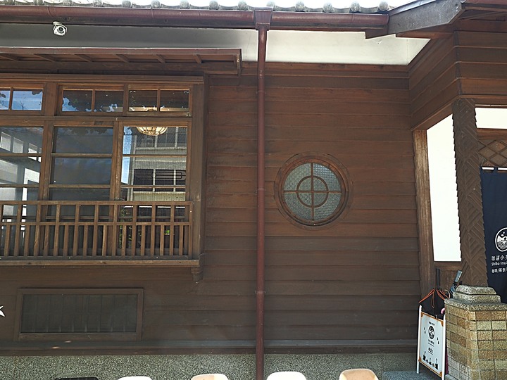 花蓮市 咖逼小売所|斗宅。揀茶舍|縣定古蹟檢察長宿舍 — 由雙柴招待的日治時期高等官舍咖啡館
