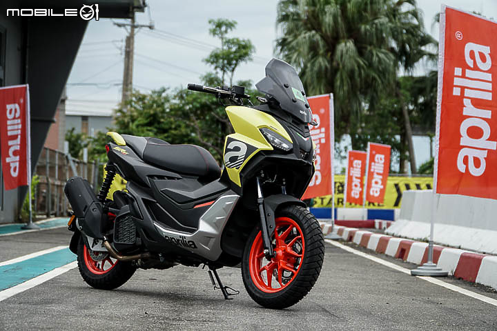 【採訪】aprilia SR-GT 200 正式上市！義式跨界風白牌速可達來襲！