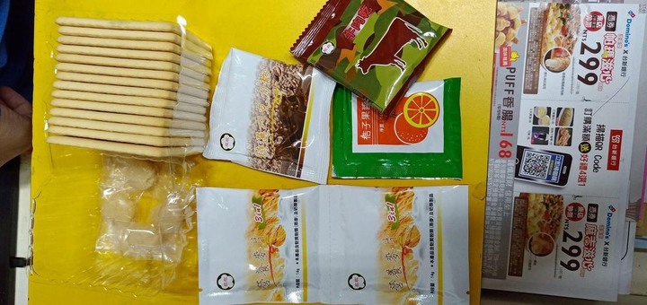 點我看大圖 國軍罐頭你們吃過多少呢?