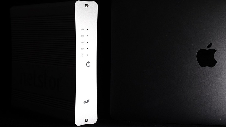 獨家秘技，單條速度即可達 1500MB/s，Netstor NA622TB3 搭配 P5 Plus 8TB SSD 外接實作
