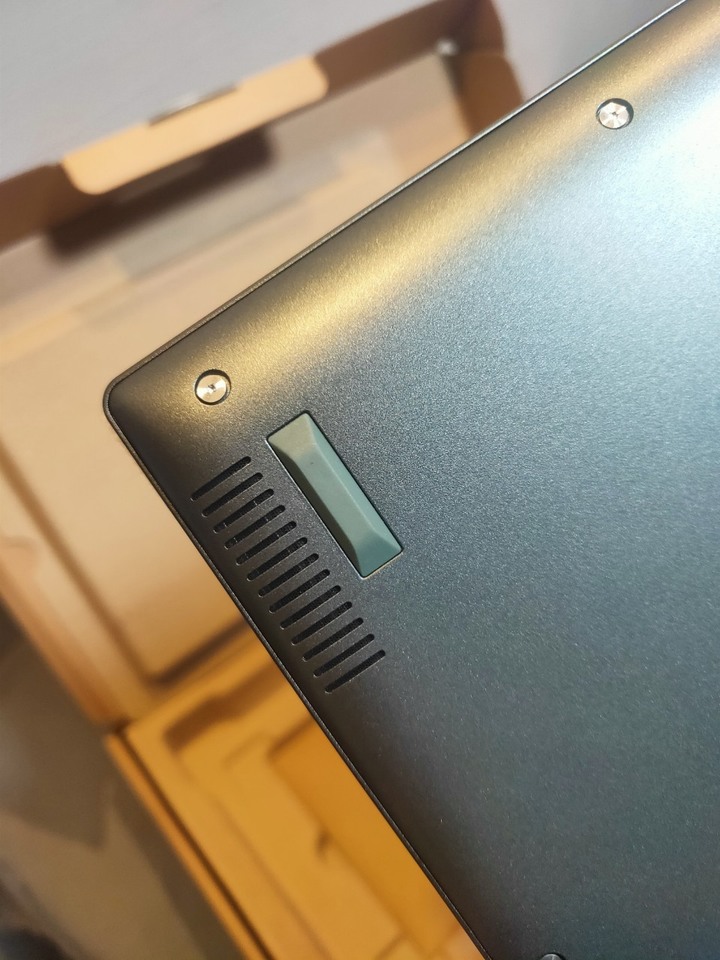 acer 12代 swift5購買心得分享(SF514-56T-71J2)