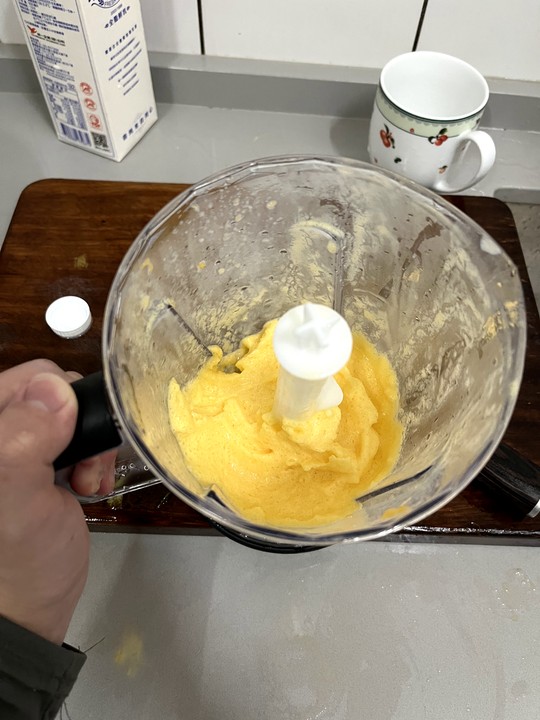 [分享] 百靈家用攪拌器，製作水果冰沙初體驗