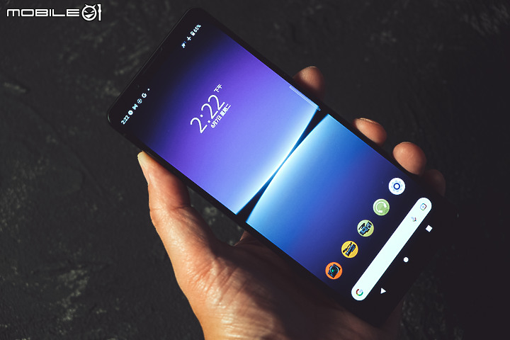 Sony Xperia 1 IV 錄影評測|4K HDR 120fps x FlawlessEye 光學防手震 x 三鏡!