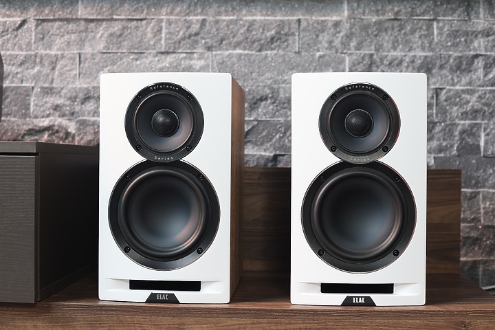 ELAC Uni-Fi Reference UBR62 書架喇叭，小冠頭的不專業開箱！