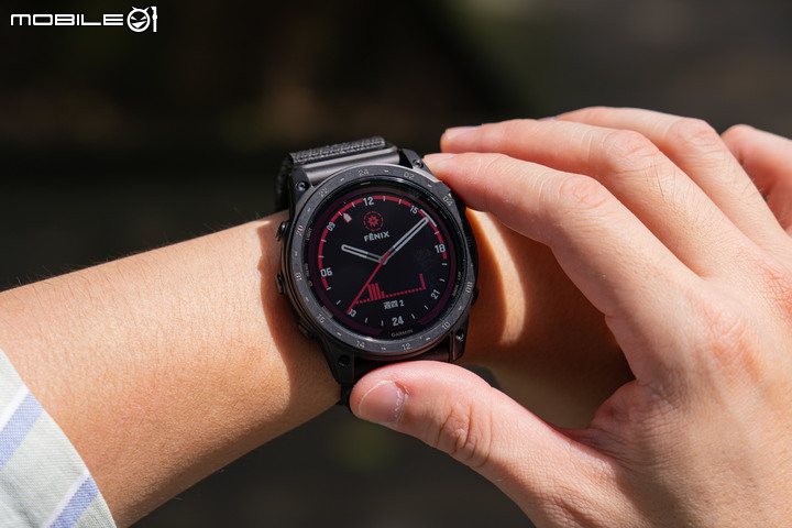 Garmin TACTIX 7 PRO 太陽能軍用戰術錶開箱分享｜旗艦戶外、唯我獨尊！