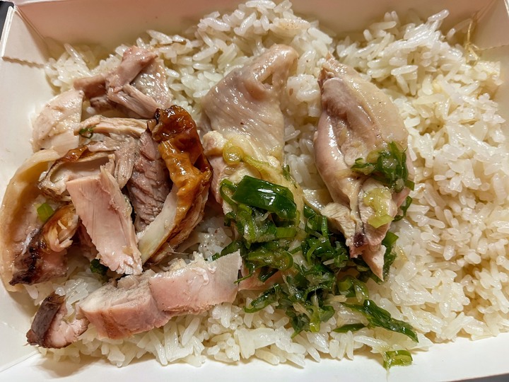 [食記] 雞御海南雞飯，台灣新北新莊，軟嫩滑溜海南雞配上香米飯！