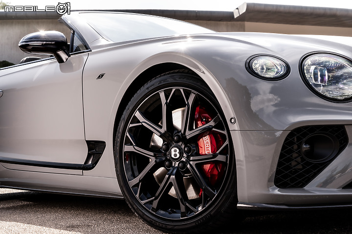 【海外情報】Bentley推出Continental GT/GT C V8 S新車型,運動化外表輔以操控能力升級!