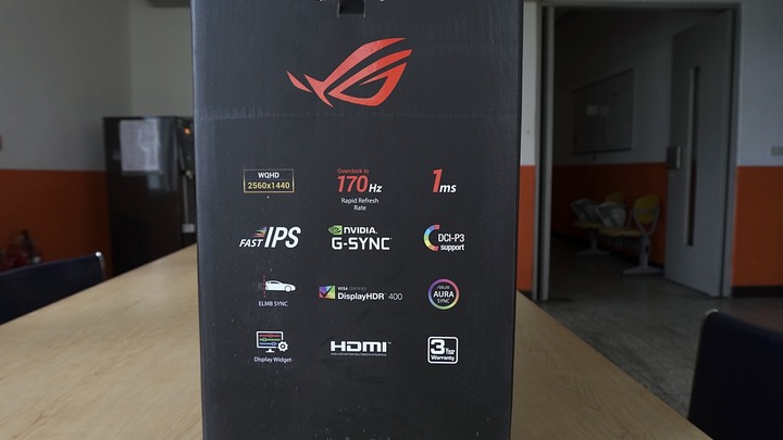 【開箱】學弟的新2K144Hz螢幕終於來了｜ROG Strix XG27AQ