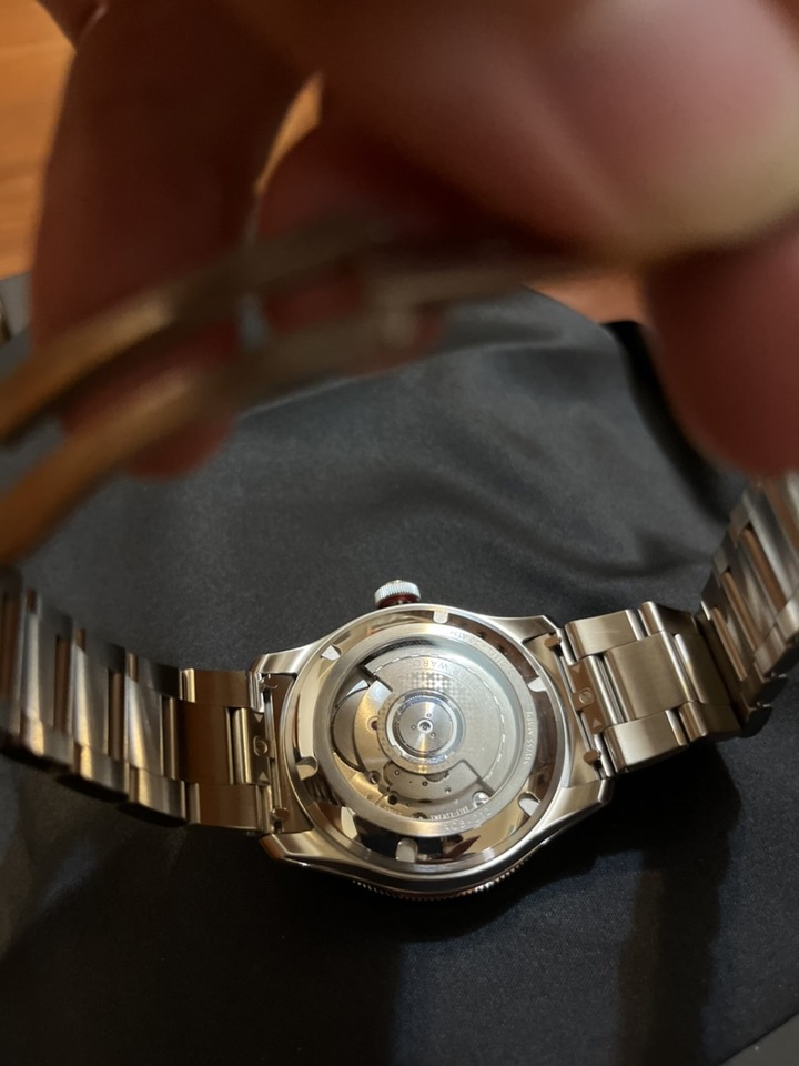 開箱囉 Christopher Ward C65 Aquitaine GMT