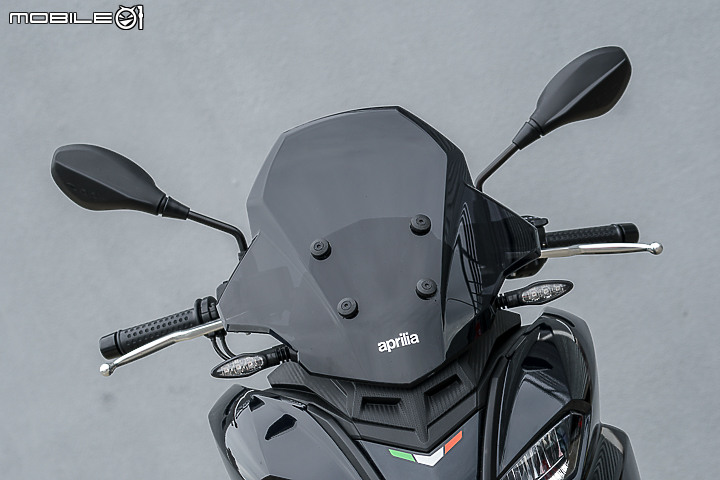 aprilia SR-GT 200 賽道試駕｜意外流暢的跨界歐風速可達