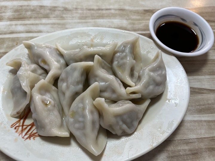 [食記] 源坐羊肉，台灣高雄岡山，香嫩好吃還會回甘的羊肉爐！