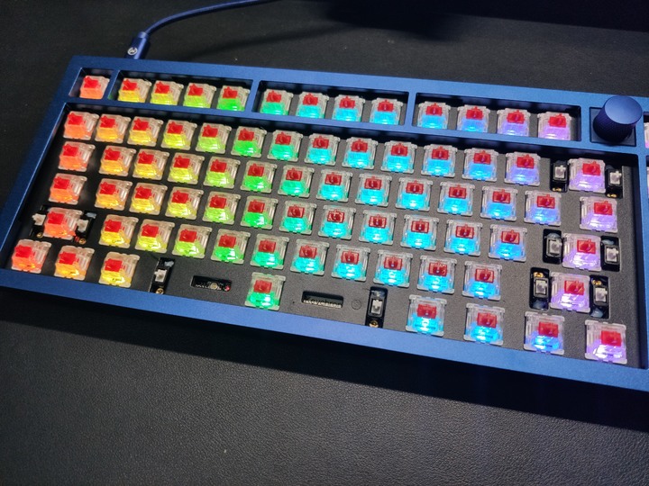 【小宅開箱】輕鬆入手客製化套件 Keychron Q3 機械式鍵盤開箱