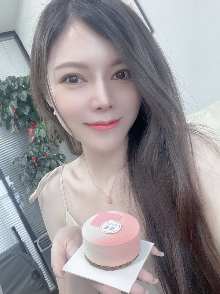 新股市詐騙楊惠.別受騙上當 真有其人喔.美股港股都可騙喔