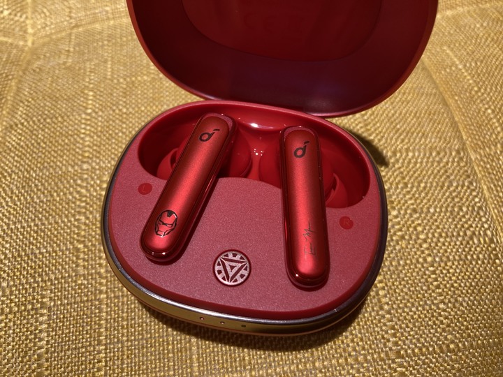 藉機來開箱 Soundcore鋼鐵人Life P3