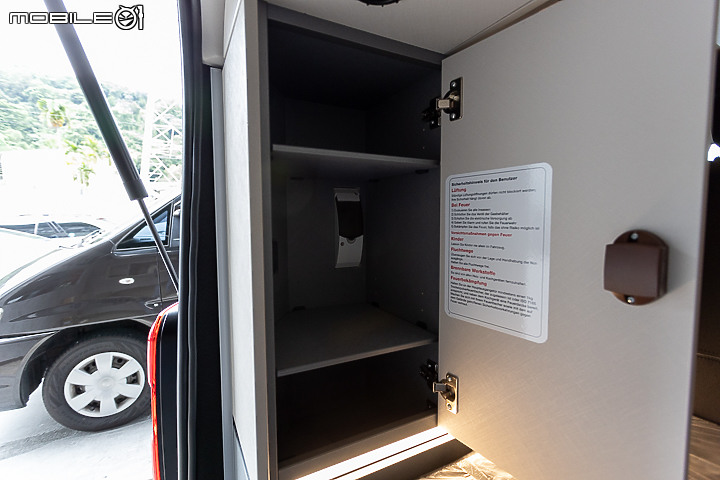 Toyota Crosscamp 實拍介紹｜日系掀頂露營車國內首度現身！